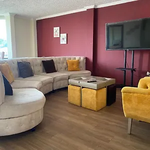 Departamento Lujoso De 3 Dormitorios Ecualodge5 Apartamento